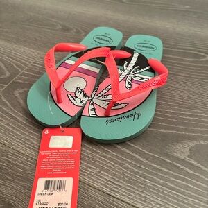 Havaianas Flip Flops - Teal and Coral